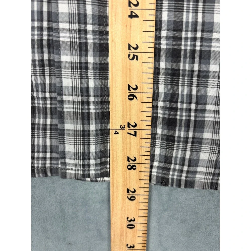 The North Face Mens Plaid Short Sleeve Button Up Shirt Black Grey White Medium
